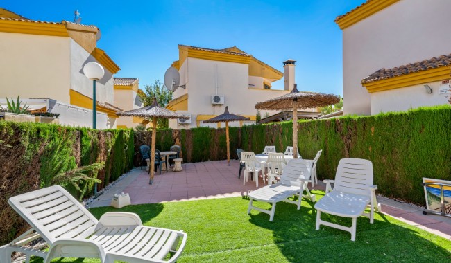 Resale - Villa - Guardamar - El Raso