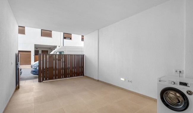 Sprzedaż - Apartament - Pilar de La Horadada