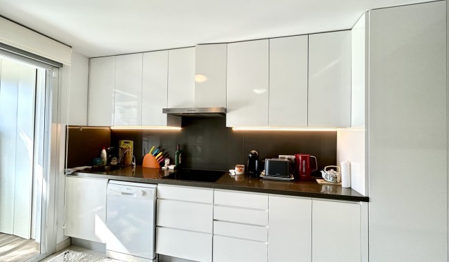 Sprzedaż - Apartament - Punta Prima