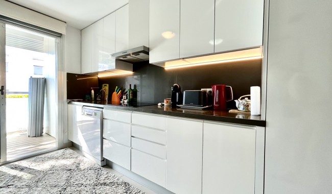 Sprzedaż - Apartament - Punta Prima