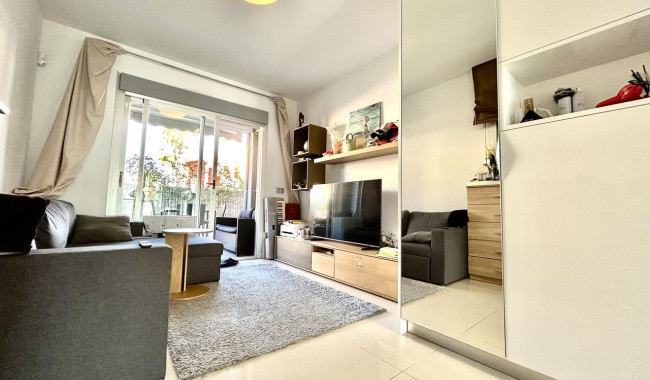 Sprzedaż - Apartament - Punta Prima
