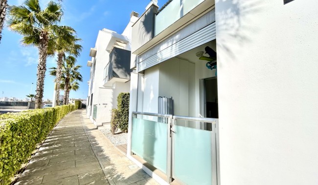 Sprzedaż - Apartament - Punta Prima