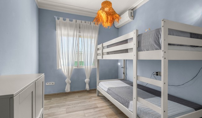 Resale - Finca - Rafal