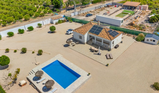 Resale - Finca - Rafal