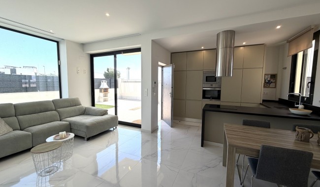 Segunda mano - Villa - Ciudad Quesada/Rojales - La Laguna