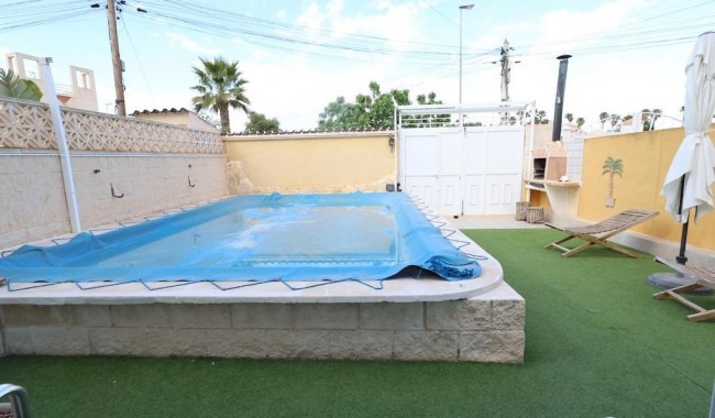 Sprzedaż - Bliźniak - Torrevieja - Torretas