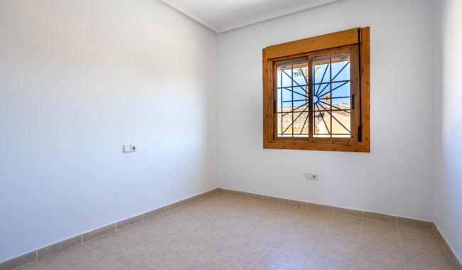 Resale - Villa - Benijófar