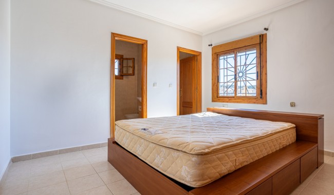 Resale - Villa - Benijófar