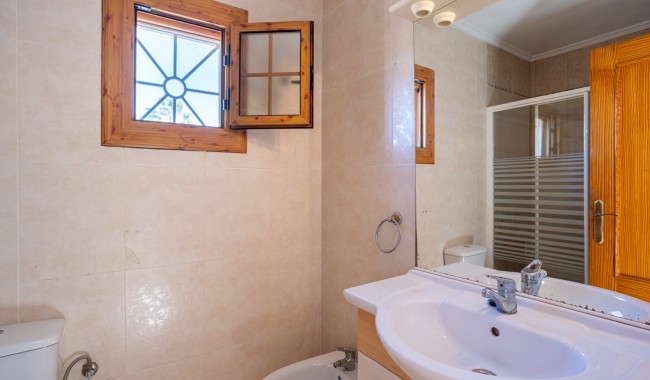 Resale - Villa - Benijófar