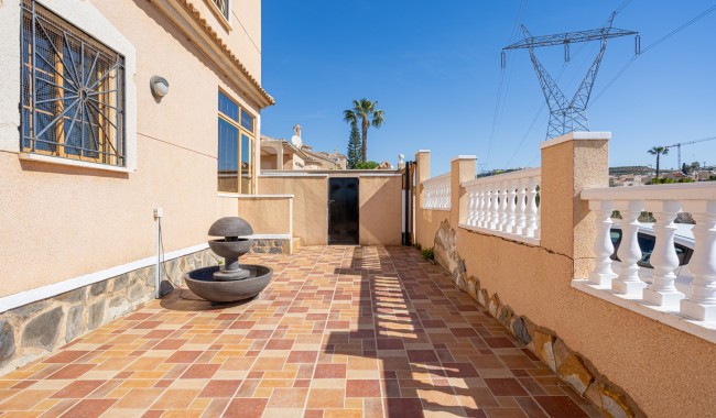 Resale - Villa - Benijófar