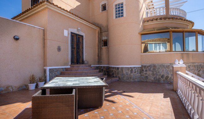 Resale - Villa - Benijófar