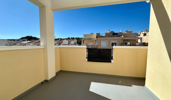 Sprzedaż - Bliźniak - San Miguel de Salinas - Residencial los flamencos