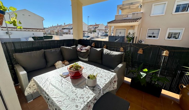 Sprzedaż - Bliźniak - San Miguel de Salinas - Residencial los flamencos