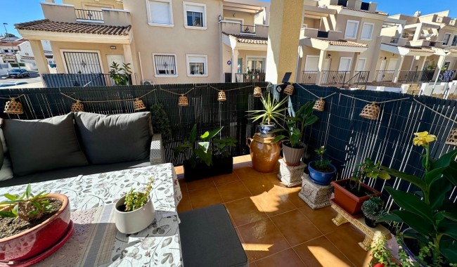 Sprzedaż - Bliźniak - San Miguel de Salinas - Residencial los flamencos