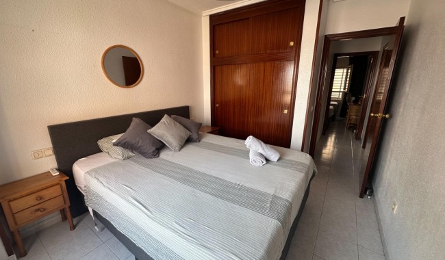 Sprzedaż - Apartament - Torrevieja - Centro