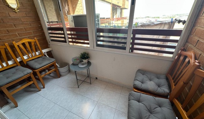 Sprzedaż - Apartament - Torrevieja - Centro