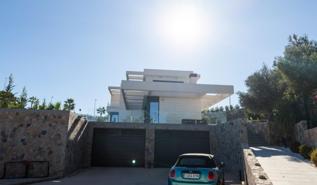 Resale - Villa - Orihuela - Las Colinas Golf Resort