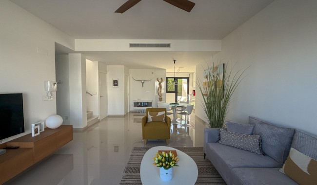 Begagnad - Villa - San Miguel de Salinas - Bellavista