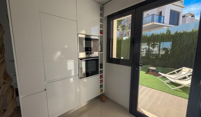 Begagnad - Villa - San Miguel de Salinas - Bellavista