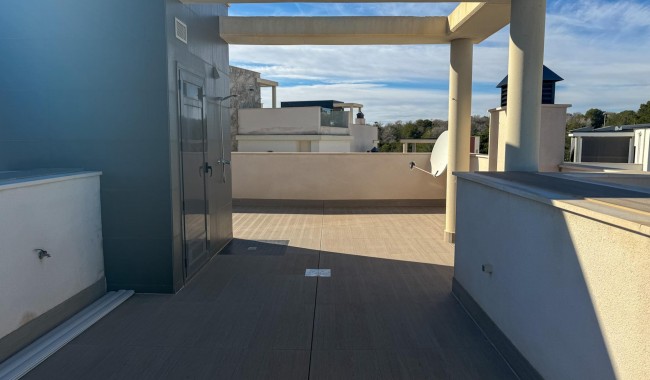 Begagnad - Villa - San Miguel de Salinas - Bellavista