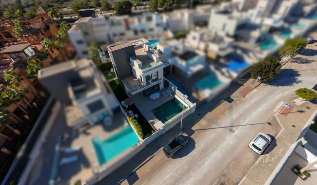 Begagnad - Villa - San Miguel de Salinas - Bellavista