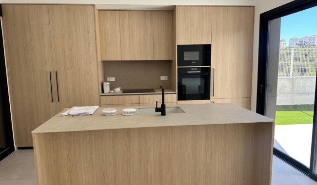 Segunda mano - Villa - Finestrat - Alicante