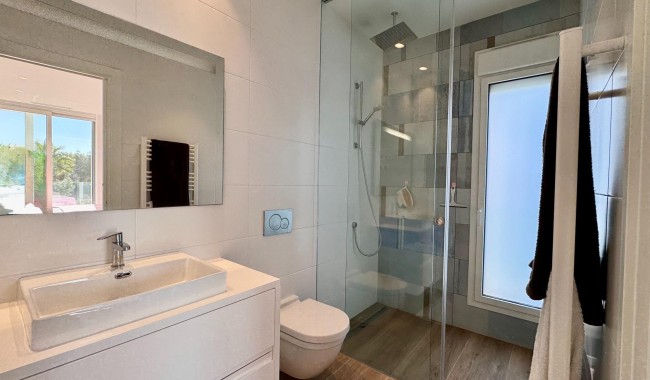 Sprzedaż - Apartament - Orihuela - Las Colinas Golf Resort