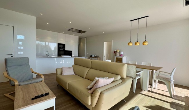 Sprzedaż - Apartament - Orihuela - Las Colinas Golf Resort