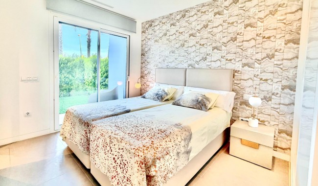 Sprzedaż - Apartament - Orihuela - Las Colinas Golf Resort