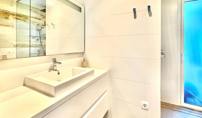 Sprzedaż - Apartament - Orihuela - Las Colinas Golf Resort