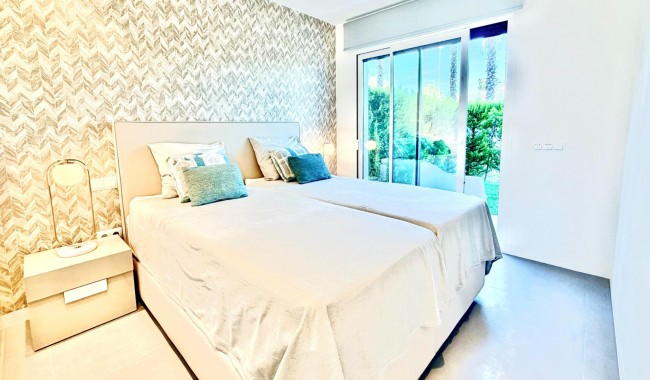 Sprzedaż - Apartament - Orihuela - Las Colinas Golf Resort