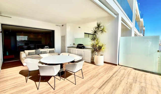 Sprzedaż - Apartament - Orihuela - Las Colinas Golf Resort