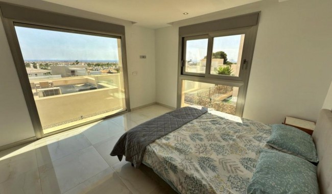 Brukt - Villa - Orihuela Costa - Villamartín