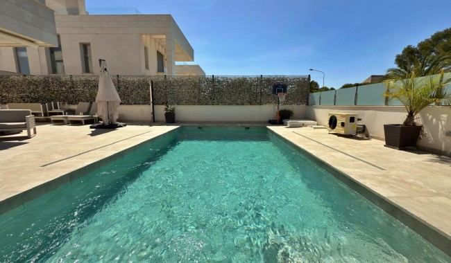 Brukt - Villa - Orihuela Costa - Villamartín