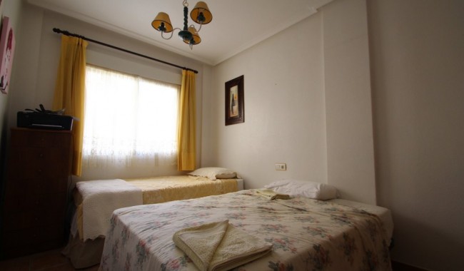 Begagnad - Villa - Villamartín - Villacosta
