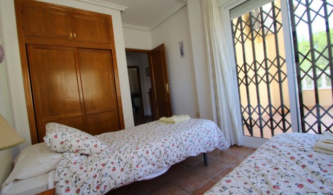 Begagnad - Villa - Villamartín - Villacosta