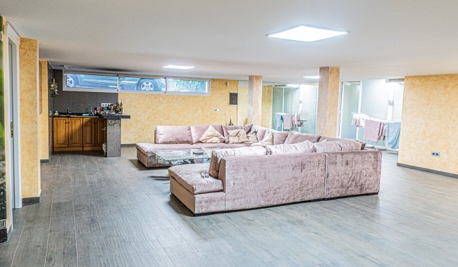 Resale - Villa - La Mata, Torrevieja - La Mata