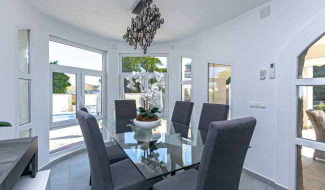 Resale - Villa - Campoamor - Lomas de Don Juan