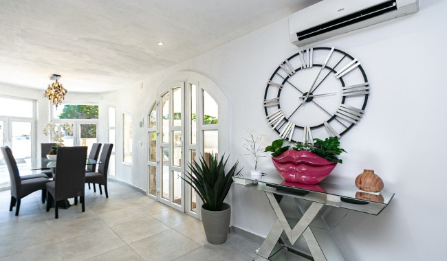 Resale - Villa - Campoamor - Lomas de Don Juan