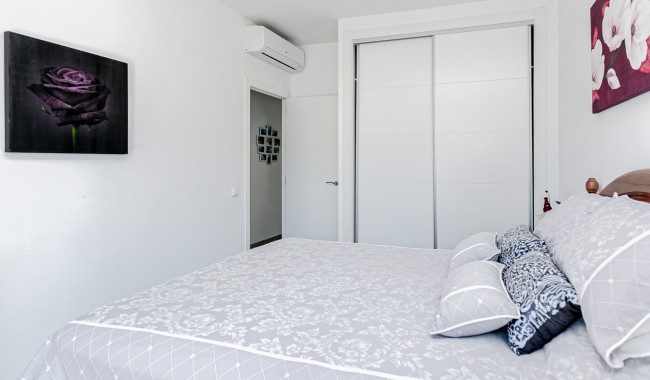 Resale - Villa - Campoamor - Lomas de Don Juan