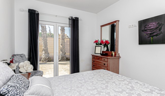 Resale - Villa - Campoamor - Lomas de Don Juan