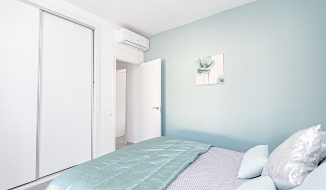 Resale - Villa - Campoamor - Lomas de Don Juan