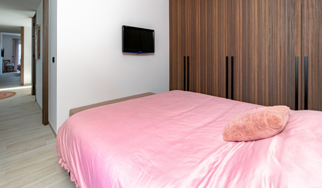 Resale - Villa - Algorfa - La Finca