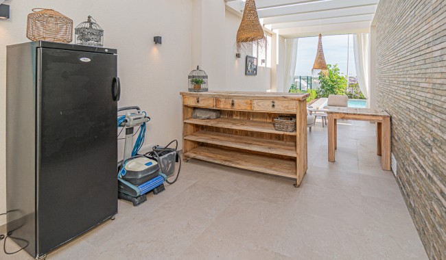 Resale - Villa - Algorfa - La Finca