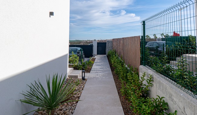 Resale - Villa - Algorfa - La Finca