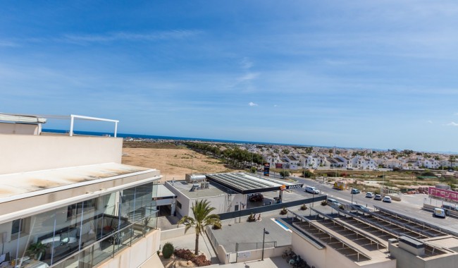 Resale - Apartment - Villamartín