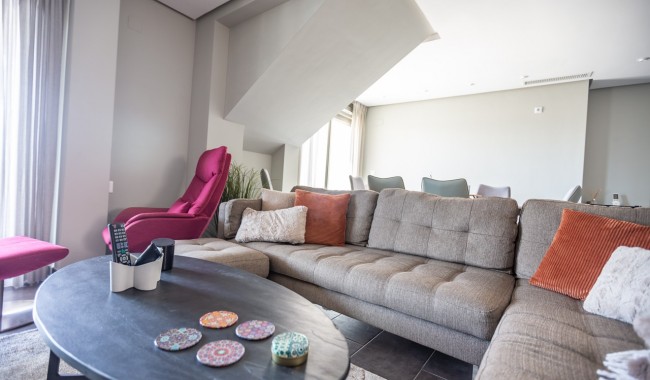 Resale - Apartment - Villamartín