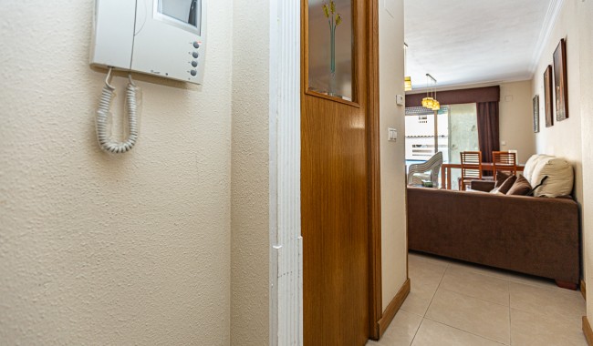 Resale - Apartment - Torrevieja - Beach