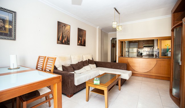 Resale - Apartment - Torrevieja - Beach