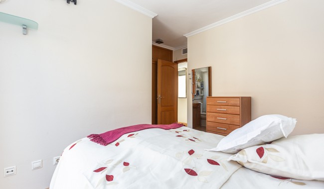 Resale - Apartment - Torrevieja - Beach